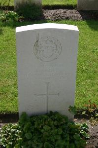 Dozinghem Military Cemetery - Noble, John